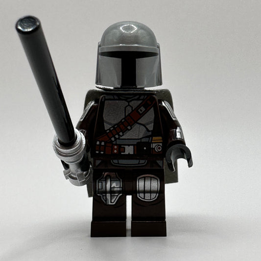 LEGO Beskar Mandalorian Minifigure 1.0