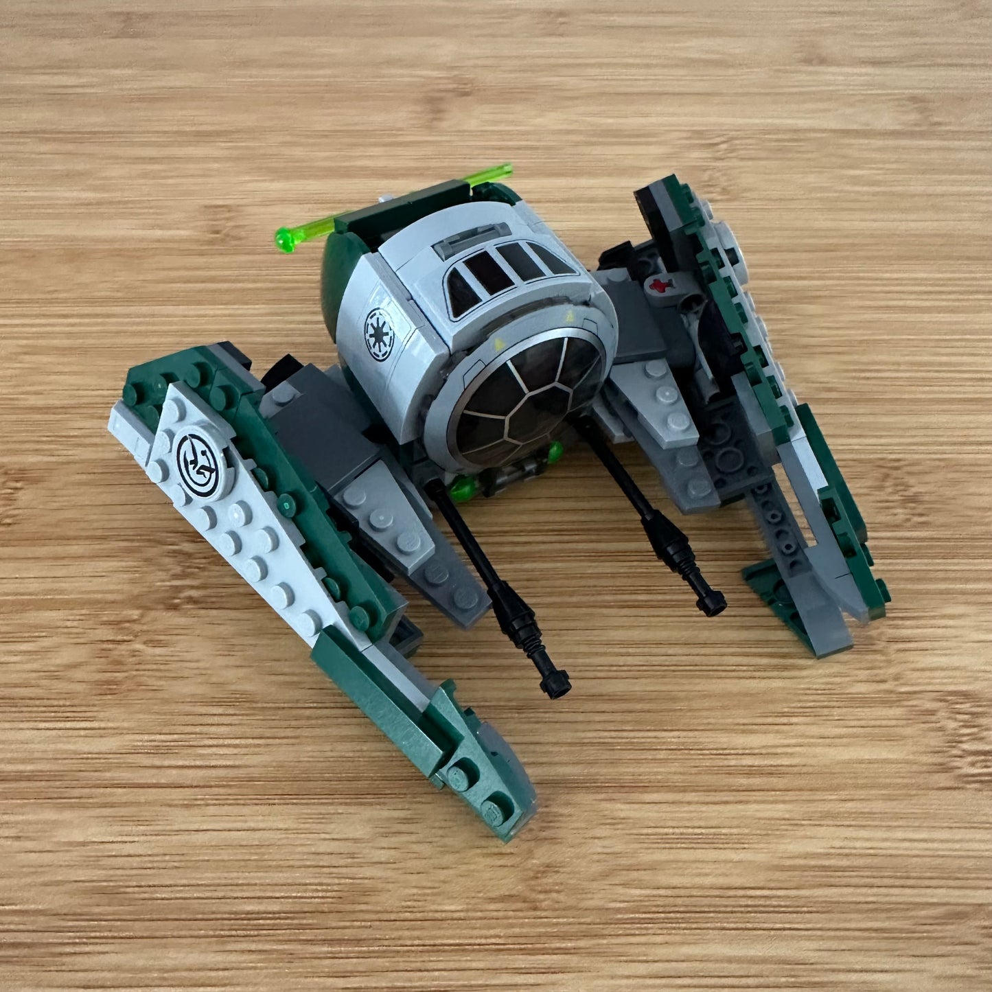 LEGO Yoda Jedi Starfighter