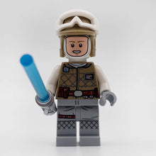 Load image into Gallery viewer, Luke Skywalker Hoth Minifigure
